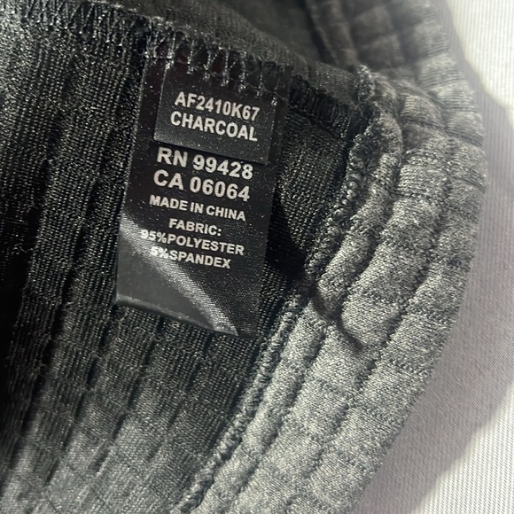 Men’s Bugatchi 1/4 zip NWOT - Picture 8 of 9